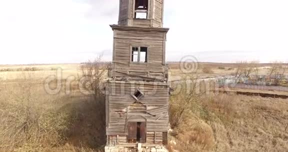 被遗弃的乡村教堂视频的预览图
