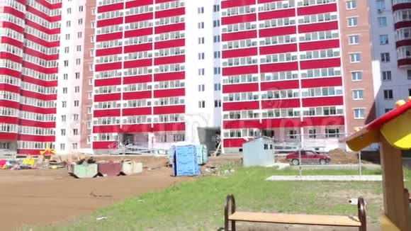 PZSP在建建筑物附近的游乐场详情视频的预览图