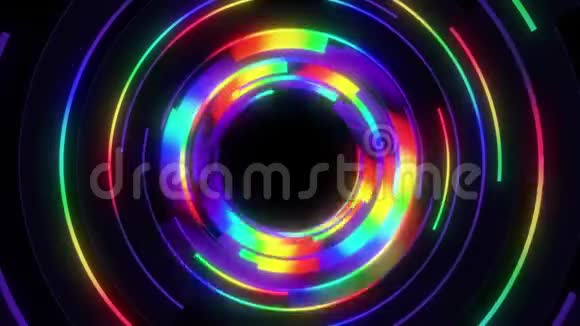 4机械运动中彩虹彩色环的K抽象回路柔和的光芒视频的预览图