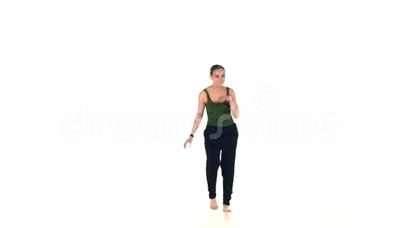 塔拉特欧洲舞女社交拉丁舞视频的预览图