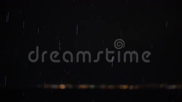 夜雨闪电视频的预览图
