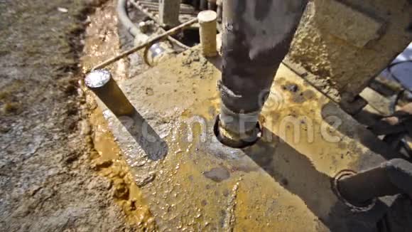 现代旋挖钻机钻井视频的预览图