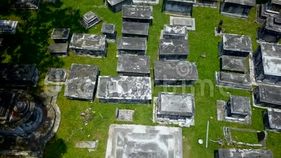 旧新教公墓空中观景台视频的预览图