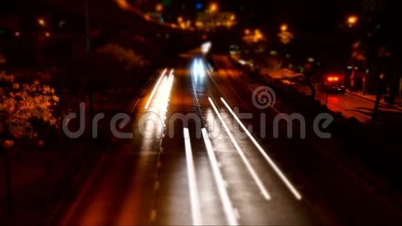 高速公路顶景夜景照片视频的预览图