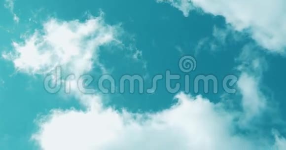 蓝天云的复古滤镜视频的预览图