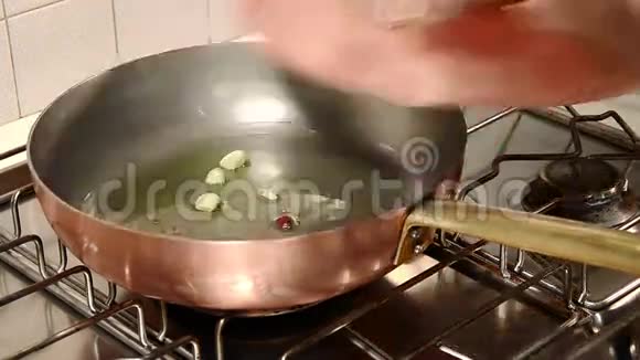 意大利菜蛤蜊视频的预览图