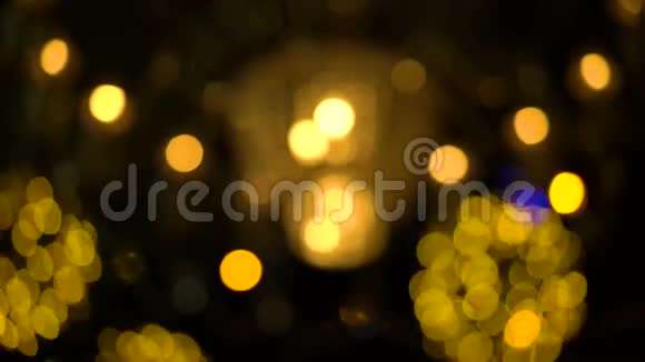 金色灯光闪烁的背景4K视频的预览图