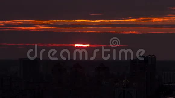 乌克兰基辅太阳升起的左岸视频的预览图