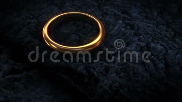 戒指之主黄金戒指文字出现在戒指上视频的预览图