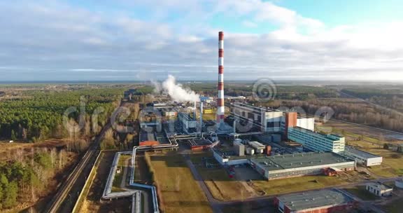 热电厂4鸟瞰图拉脱维亚视频的预览图