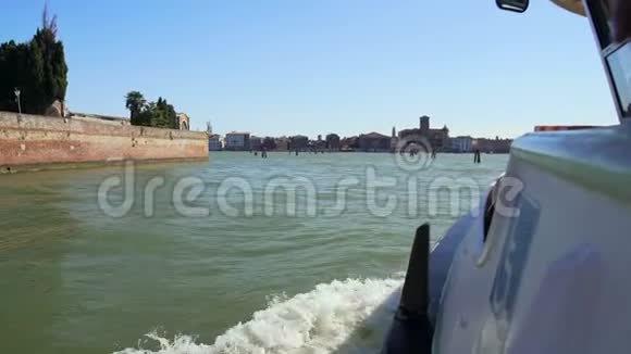 从观光摩托艇观光水上威尼斯游览欣赏大运河视频的预览图