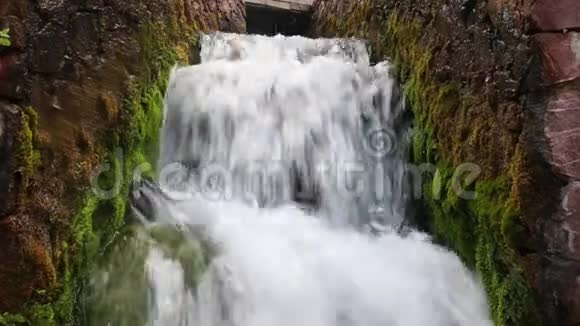 狮子喷泉希腊瀑布视频的预览图
