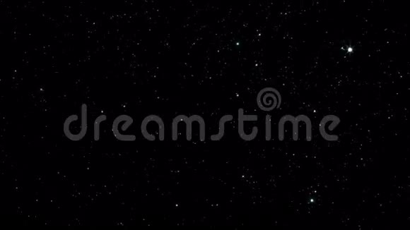 天空中的星星循环动画美丽的夜晚闪烁的星星视频的预览图