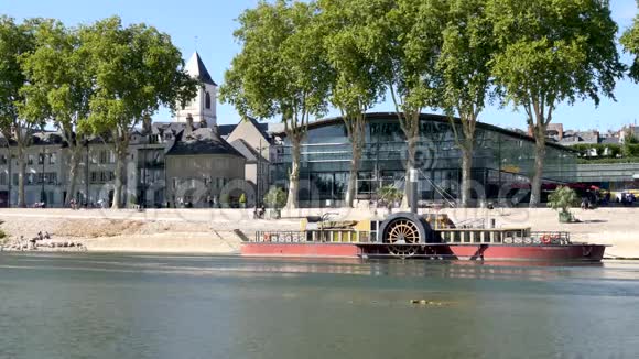 奥尔阿的卢瓦尔河一个法国城市视频的预览图
