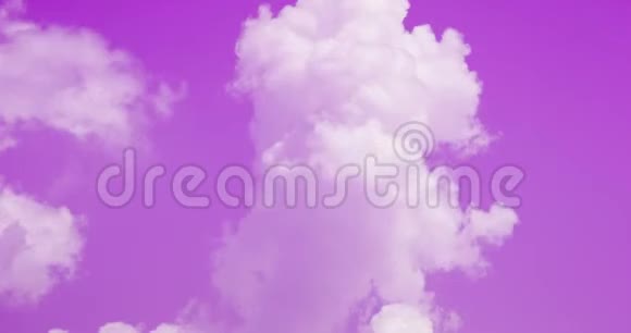 粉红色天空上的云视频的预览图