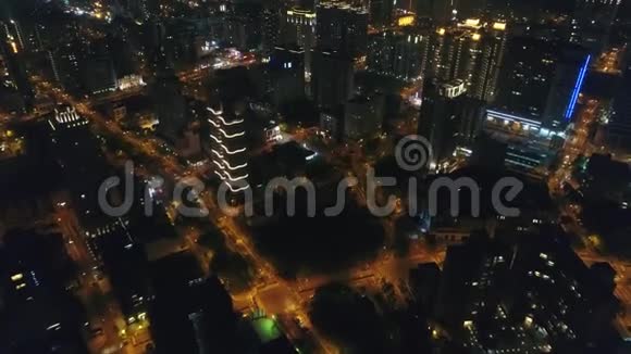 珠北城市天际线夜间航拍视频的预览图