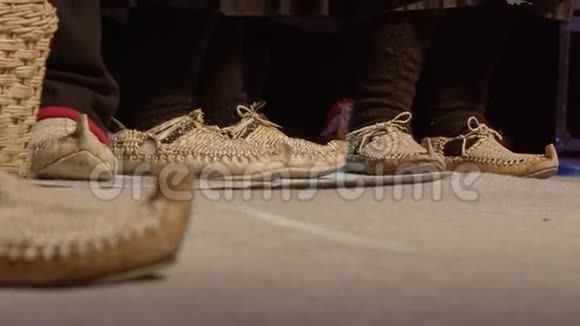 农民传统鞋类视频的预览图
