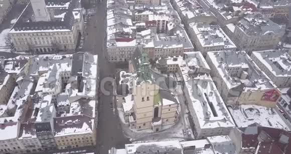 利沃夫市冬季历史中心视频的预览图