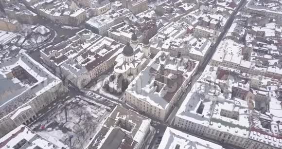利沃夫市冬季历史中心视频的预览图