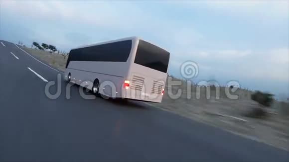 在公路上高速公路上开得很快超级逼真的动画视频的预览图