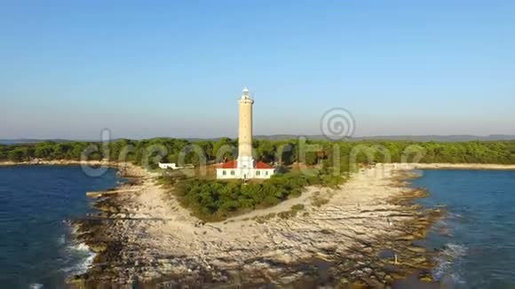 克罗地亚灯塔的鸟瞰图背景是风景视频的预览图