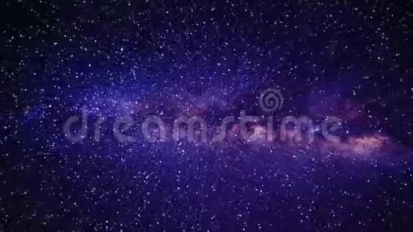 太空旅行快速穿越恒星到紫罗兰色星系视频的预览图
