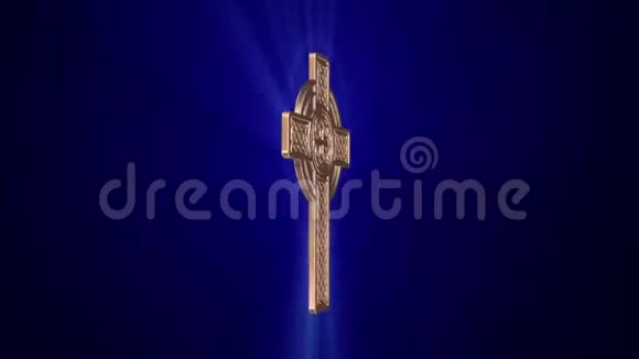 凯尔特人的十字架在深蓝色背景上绕轴旋转无缝循环视频的预览图