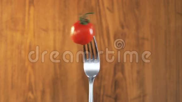 木底番茄叉视频的预览图