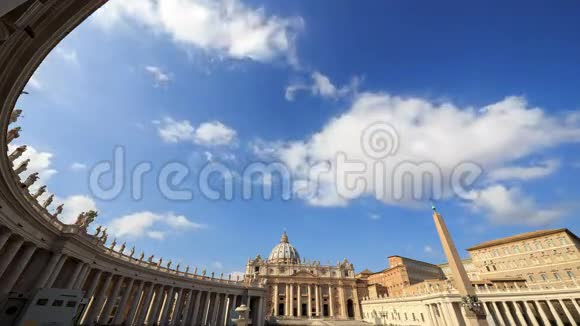 圣皮埃特罗广场梵蒂冈罗马意大利时间视频的预览图