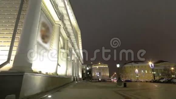 曼尼日纳亚广场冬季展览厅视频的预览图