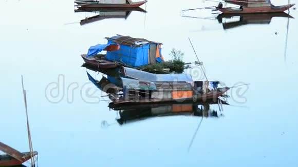 宋洪河钓鱼船越南河内视频的预览图