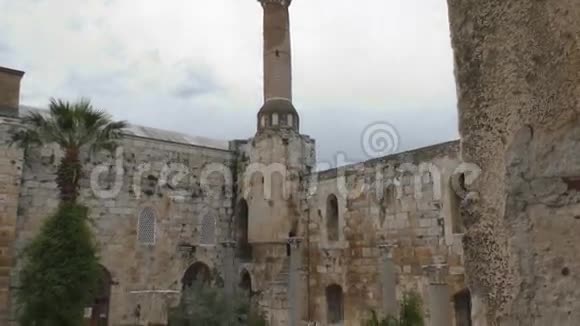 土耳其古代宫殿的庭院视频的预览图