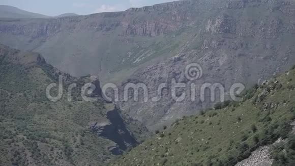 亚美尼亚的自然天空旅游景观背景旅游山地全景视频的预览图