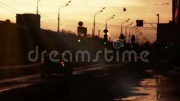 圣彼得堡俄罗斯日落路背光视频的预览图