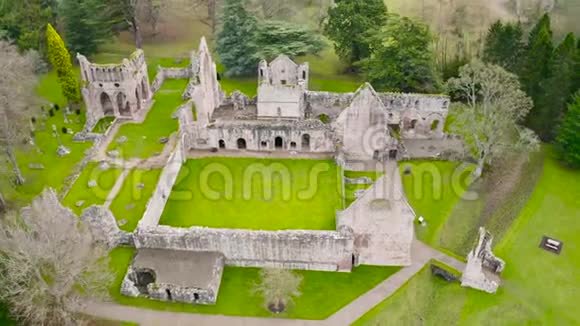 苏格兰边界德莱堡修道院遗址视频的预览图