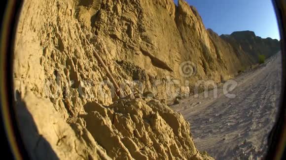砂岩峡谷洗2波雷戈加州视频的预览图