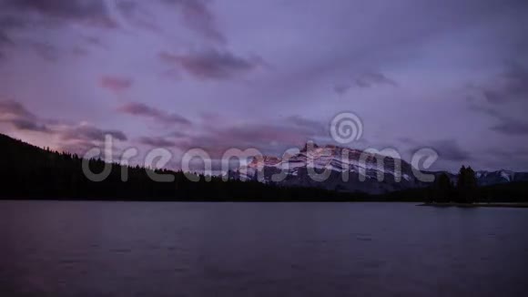 两个杰克湖晨灯视频的预览图