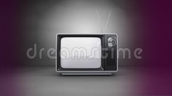 灰色背景下屏幕上有棕榈树的旧电视视频的预览图