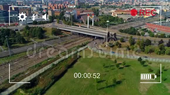 用数码相机拍摄城市交通视频的预览图