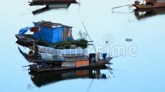 宋洪河钓鱼船越南河内视频的预览图