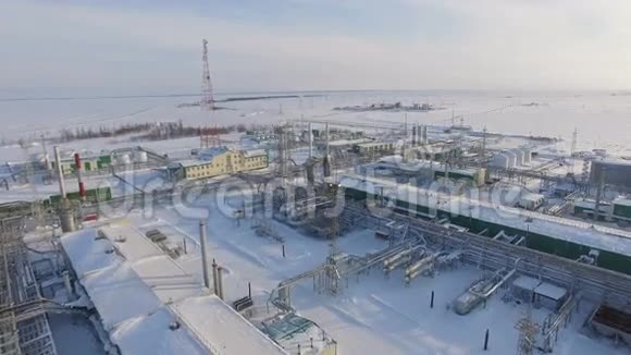 全景观大型雪景生产工厂区视频的预览图