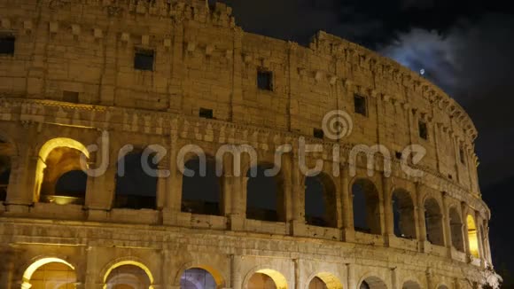 罗马意大利夜间竞技场延时放大4k视频的预览图