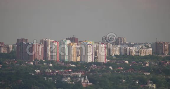 城市的景色视频的预览图