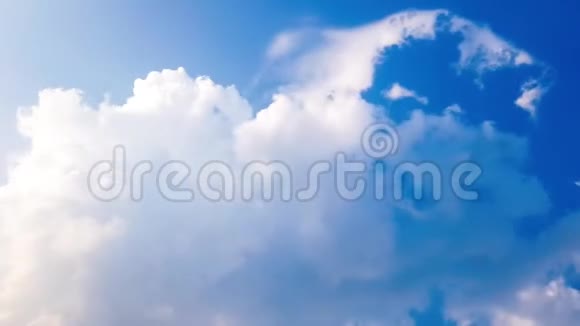 蓝天白云的时光流逝片段视频的预览图