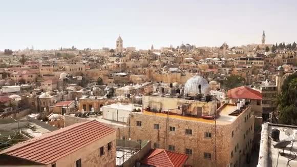 耶路撒冷城中央屋顶的全景视频的预览图