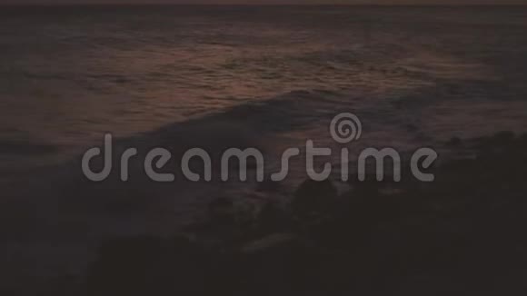 阿鲁巴绚丽多彩的日落景色美丽的自然景观亚特兰大的洛基海岸视频的预览图