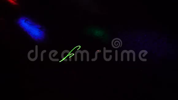 派对上的灯光效果视频的预览图