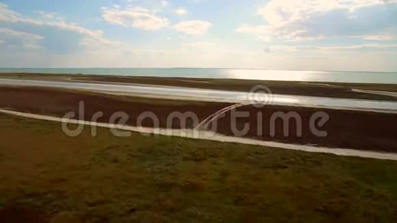 空中射击4K乌克兰的死海鸟瞰图海洋景观和财富视频的预览图
