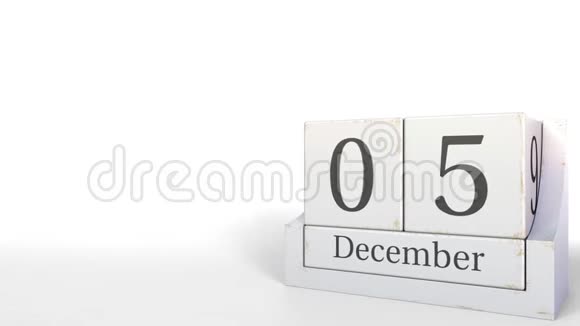 立方体日历显示12月5日3D动动画视频的预览图