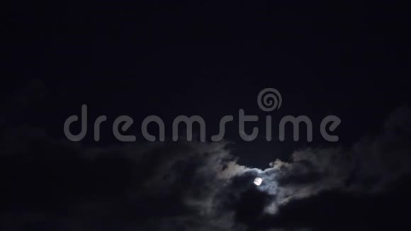 满月和夜空视频的预览图